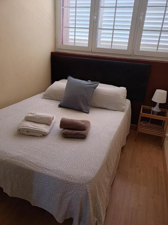 Apartamentos Bahia De Huelin Málaga Kültér fotó