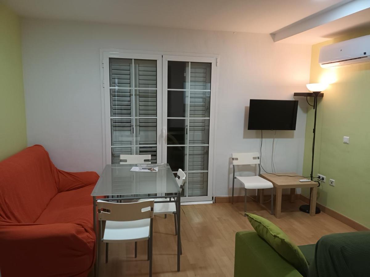 Apartamentos Bahia De Huelin Málaga Kültér fotó