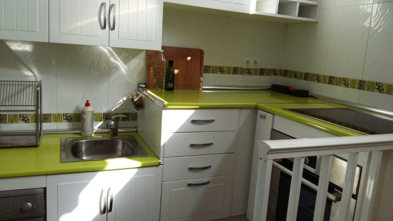 Apartamentos Bahia De Huelin Málaga Kültér fotó