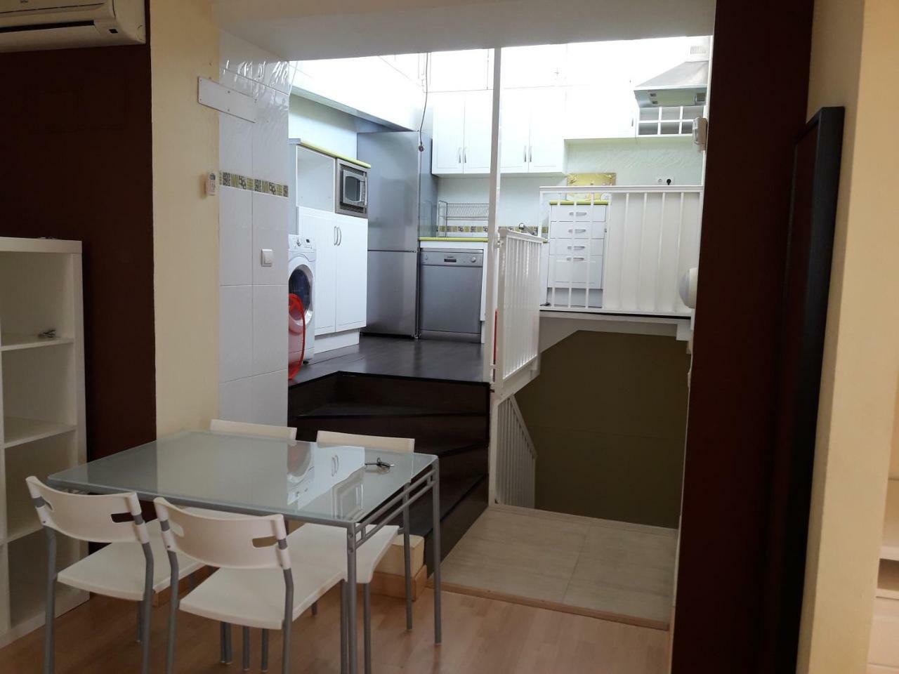Apartamentos Bahia De Huelin Málaga Kültér fotó
