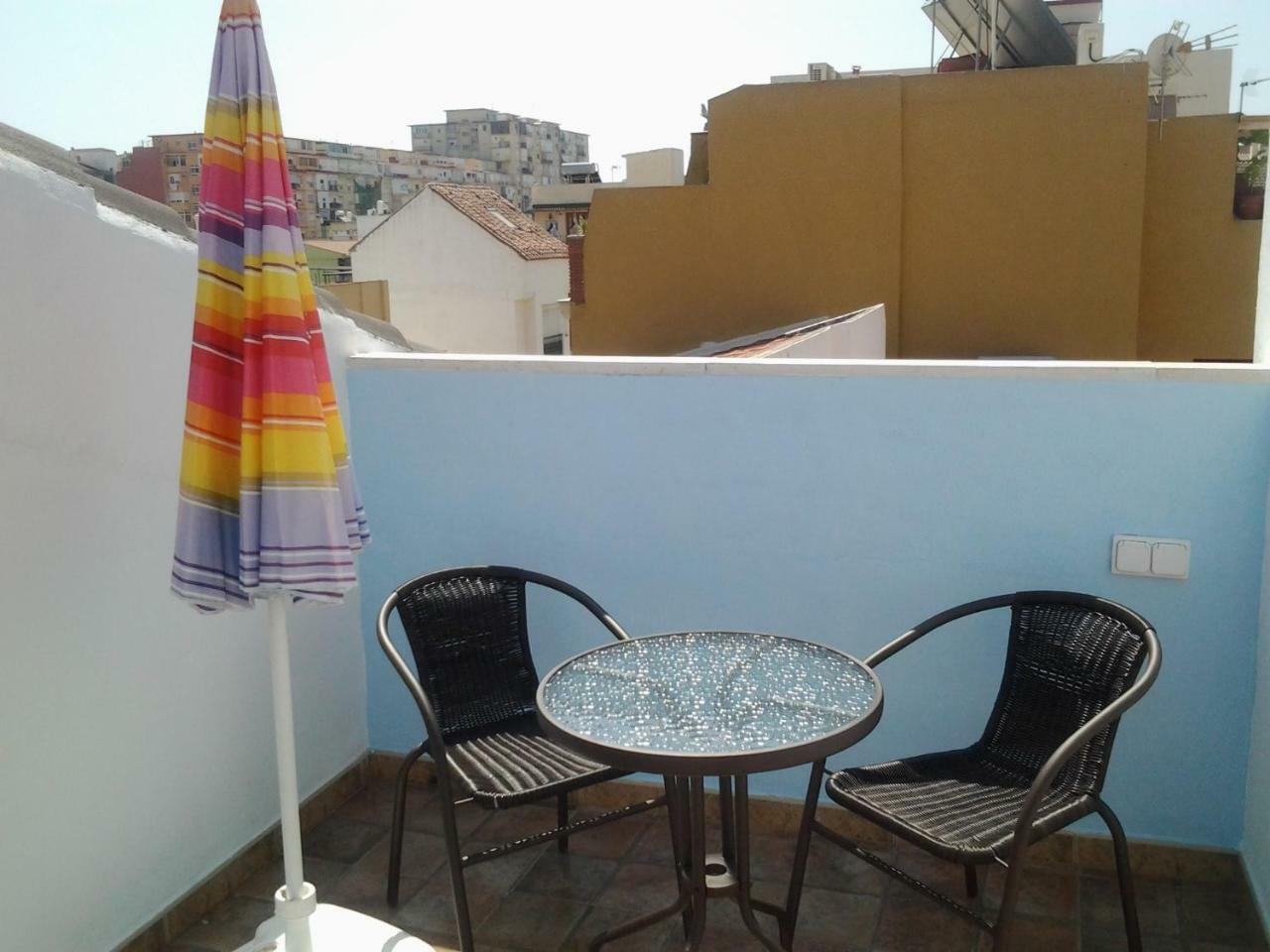 Apartamentos Bahia De Huelin Málaga Kültér fotó
