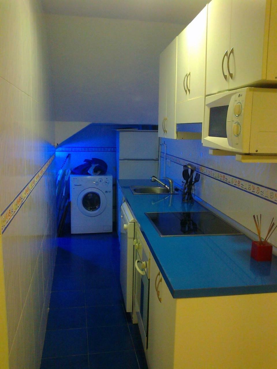 Apartamentos Bahia De Huelin Málaga Kültér fotó